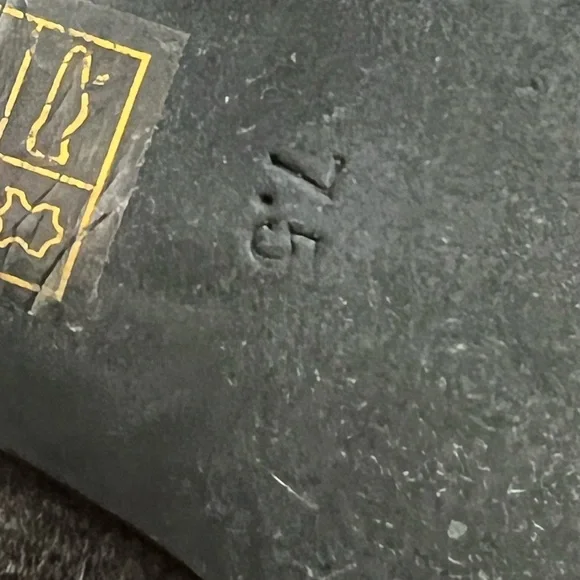 Jeffrey Campbell Studded Buckle Ankle Boots Dk Gray Suede 7.5 - Picture 7 of 8